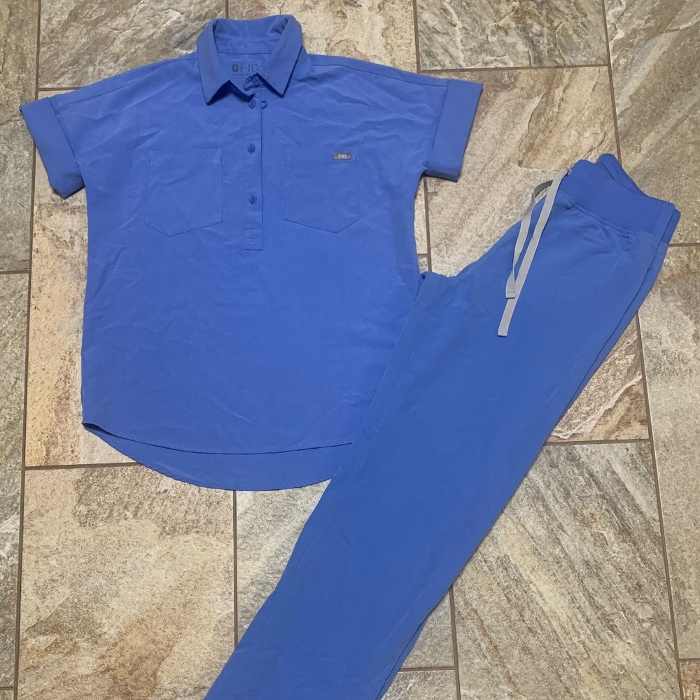 Figs Scrub Set. XS Top/Small Tall Bottoms